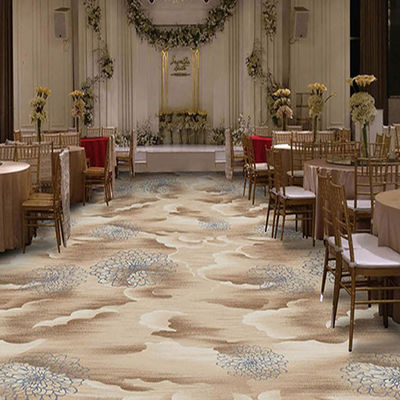 Tapis à motifs personnalisés pour les couloirs des hôtels de luxe et les salles de banquet dans les lieux commerciaux