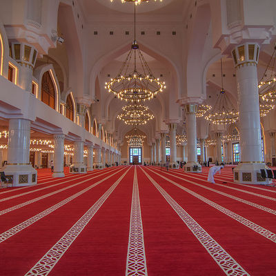Tapis de prière de mosquée 100% acrylique solution tuftée à la main teinte revêtement de sol islamique