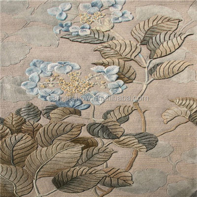Ajoutez une touche de nature à votre maison avec notre tapis à motifs floraux sculptés à la main