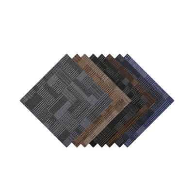 Carreaux de tapis de plancher de bureaux commerciaux lavables avec construction de piles en boucle de niveau multifonction