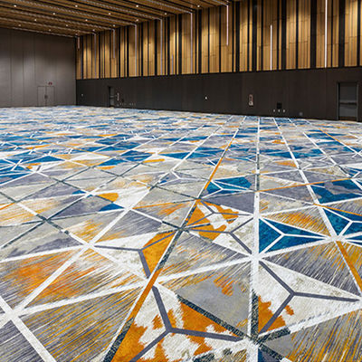 Tapis de sol en laine de luxe à motifs floraux conçus sur mesure pour les hôtels et les cinémas