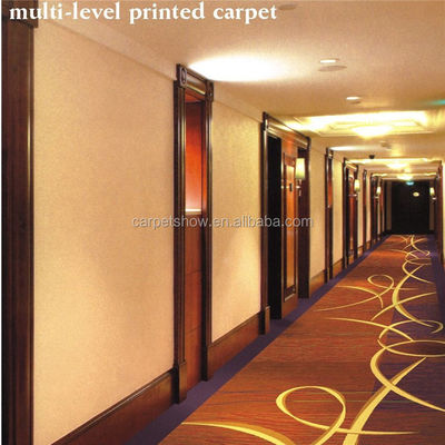 Couleur personnalisée Tapis imprimé en 100% nylon pour hôtels Salles de banquet Chambres à coucher PVC décoratif extérieur