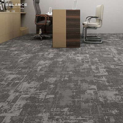 Taille moyenne Trafic lourd style noir 600X600 Carpet Carreaux de bureau Nylon Jacquard Carpet