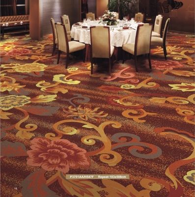 Tapis Axminster personnalisé en machine de style jacquard pour des logements de luxe