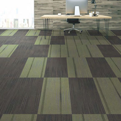 Commercial 18x36in Carpet Moderne Carreaux de Trafic Lourds Carpet Fabrication 100% tapis de nylon Moquette