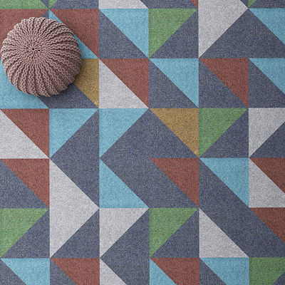 Carreaux de tapis pliables de design moderne pour le bureau, le salon, l'hôtel et la maison