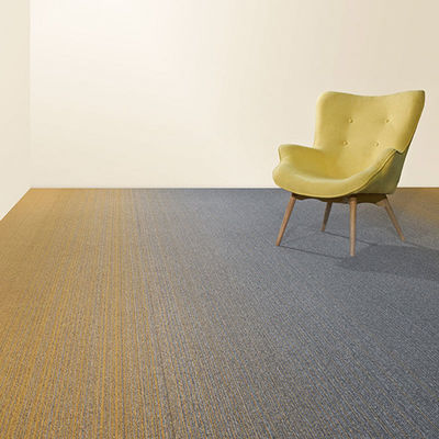 Carreaux de moquette résistant au feu et au son à pile moyenne pour les chambres commerciales dans les hôtels et les maisons
