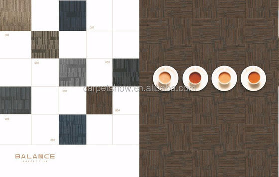 Carreaux de tapis de bureau modernes en PP à 50*50 cm avec une belle couleur