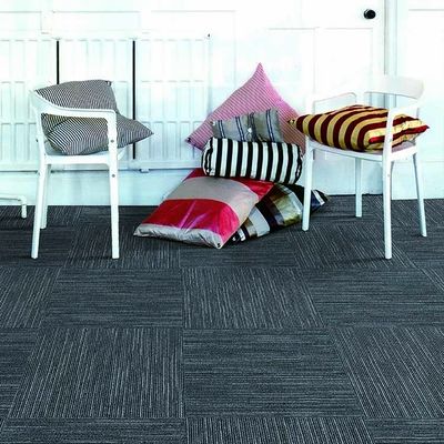 2.5/4.0 mm Hauteur de pile Carreaux de tapis en nylon PP avec support bitumineux de chez Affordable