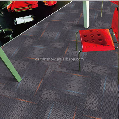 Carreaux de bureau modulaires en nylon de 100 cm avec hauteur de pile de 4,5 mm pour espaces commerciaux