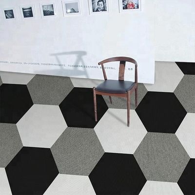 Hexagon Commercial 100% SD tapis en nylon carreaux de plancher de tapis machine touffue pour la durabilité