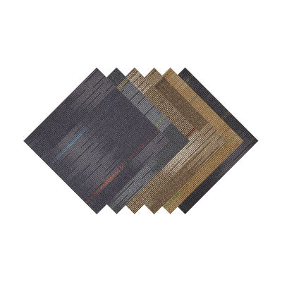 5.0 mm Épaisseur totale Carreaux de sol à motifs en bois en nylon pour les surfaces carrées