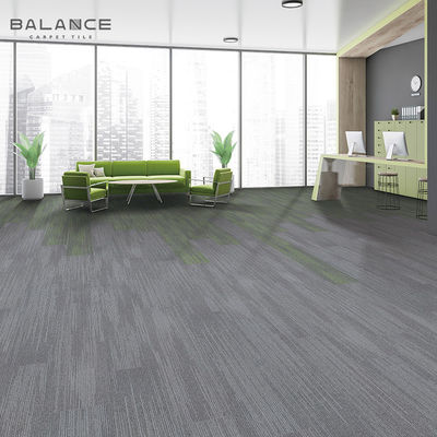 Carreaux de tapis personnalisés de style moderne pour les bureaux commerciaux