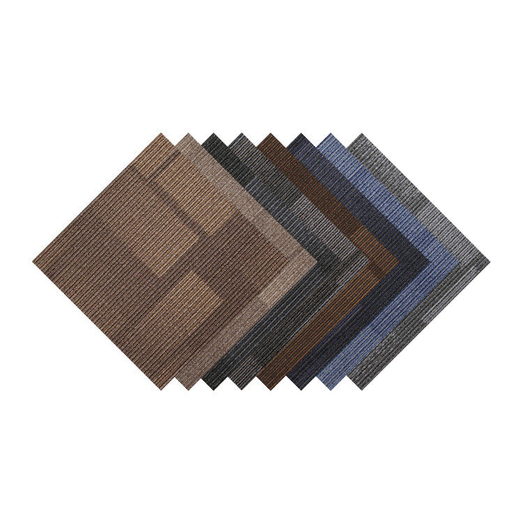 Exposition d'équilibre Carreaux de moquette commerciaux avec installation monolithique ou quart tourné